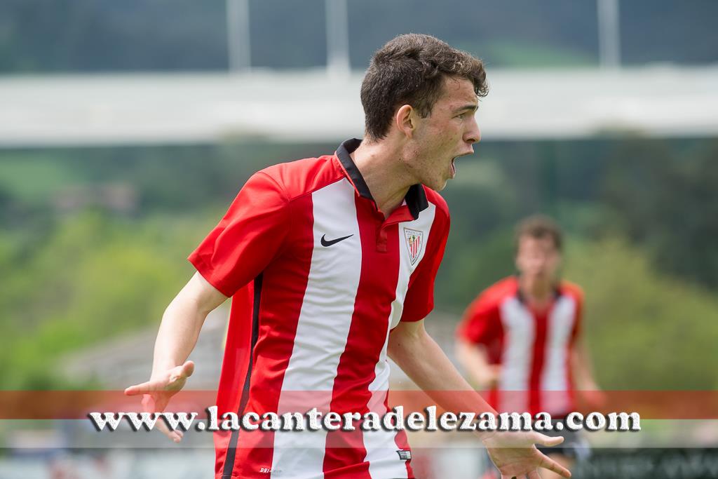 Iñigo Vicente celebra un gol esta temporada | Foto: Unai Zabaleta