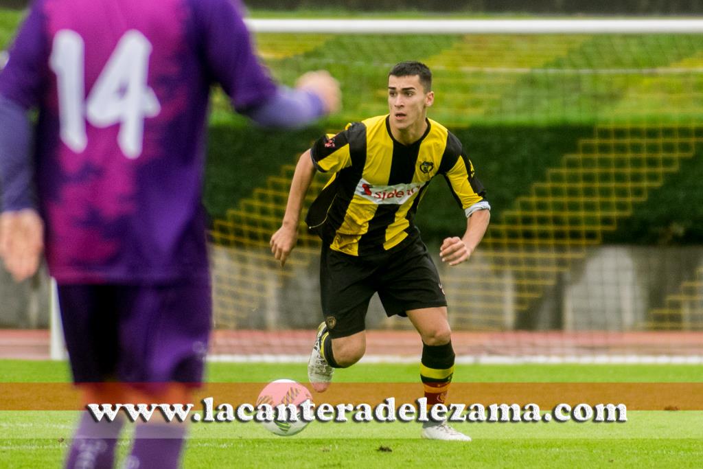 Julen Bernaola con el Basconia | Foto: Unai Zabaleta 