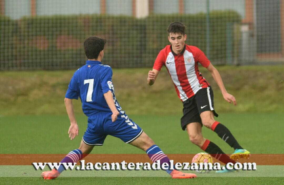 Mikel Kortazar ante Juanjo Gómez | Foto: Unai Zabaleta