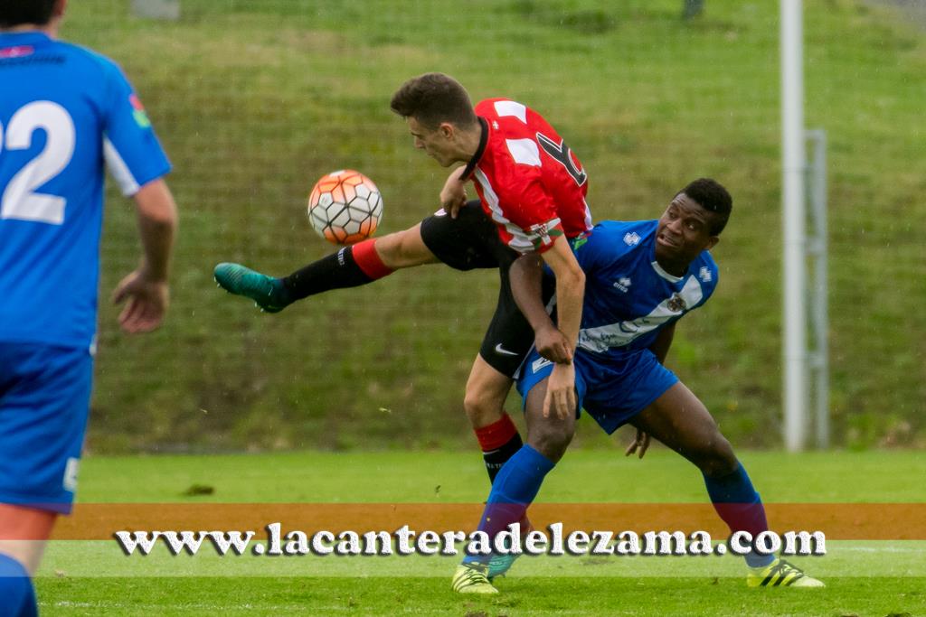 Ander Pérez ante el Indartsu la pasada temporada | Foto: Unai Zabaleta  