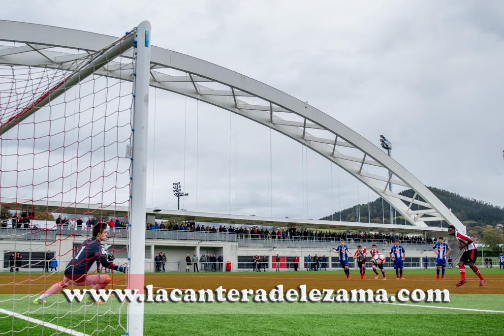 Panorámica del arco durante el partido | Foto: Unai Zabaleta 