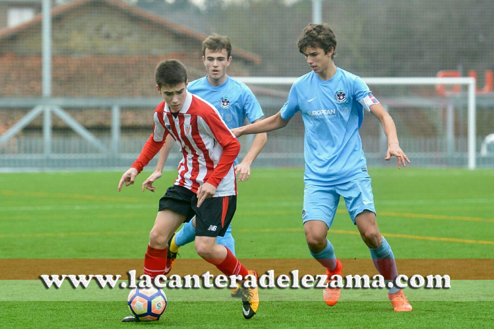 Mikel Mendibe ante Antiguoko | Foto: Unai Zabaleta